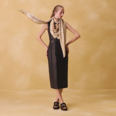 カレ 90 《グラン・アパラ》 | Hermès - エルメス-公式サイト